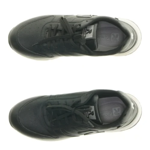 Sorte sneakers