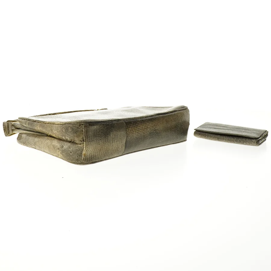 Håndtaske og pung i slangeskindsdesign (str. 26 x 15 cm)