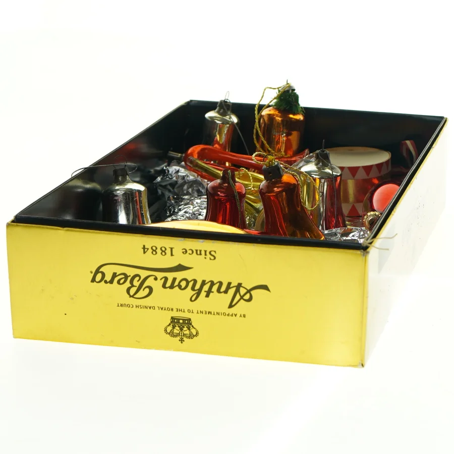 Gl. Juletræspynt i blandet design