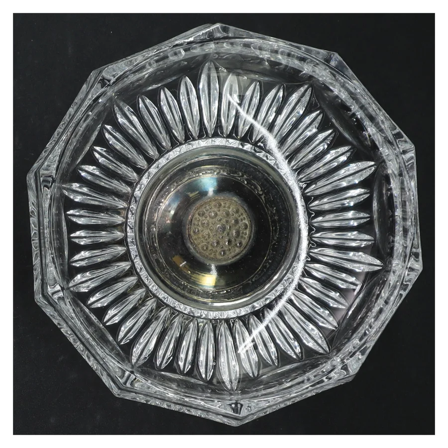 Gl. Glasskål med fod i sølvplet (str. H. 9,5 cm. ø. 13,5 cm)