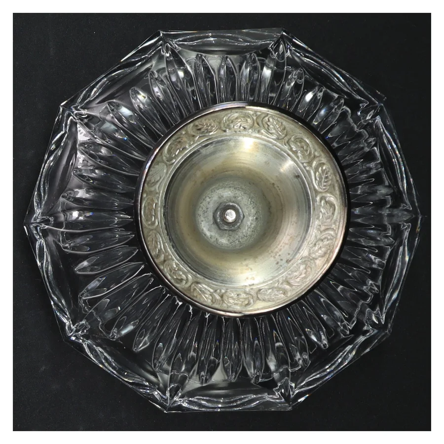 Gl. Glasskål med fod i sølvplet (str. H. 9,5 cm. ø. 13,5 cm)