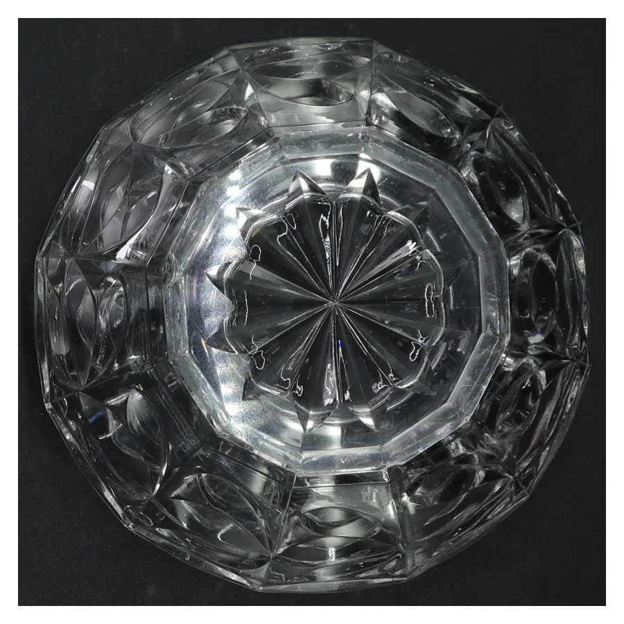 Gl. Glasskål, måske Krystal (str. H. 9 cm. ø. 14 cm)