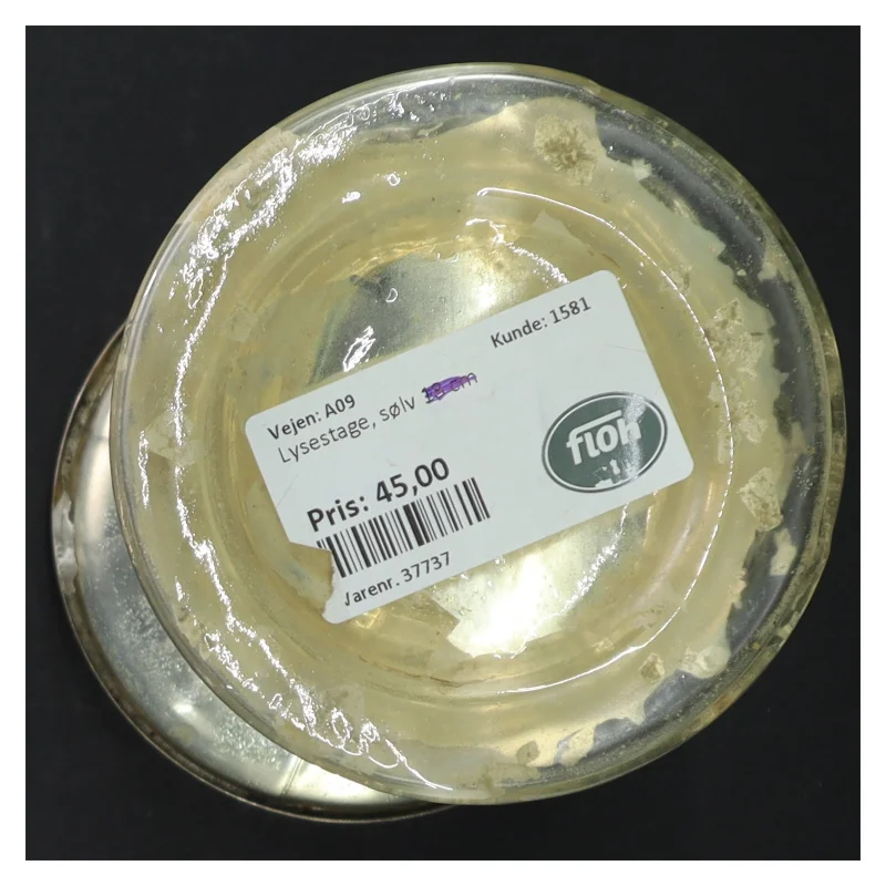 Glas lysestage med sølvfarvet finish (str. H. 19 cm)