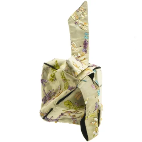 Broderet stoftaske (str. 15 x 15 cm)