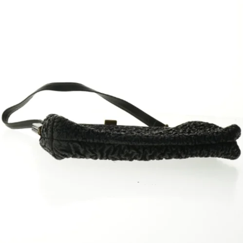 Sort aftenclutch fra Bon Gout (str. 18 x 28 cm)