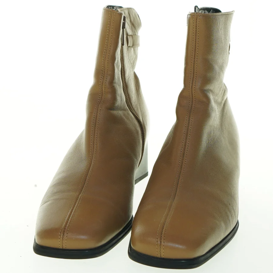 Brune læderstøvler fra Gabor (str. 6 )