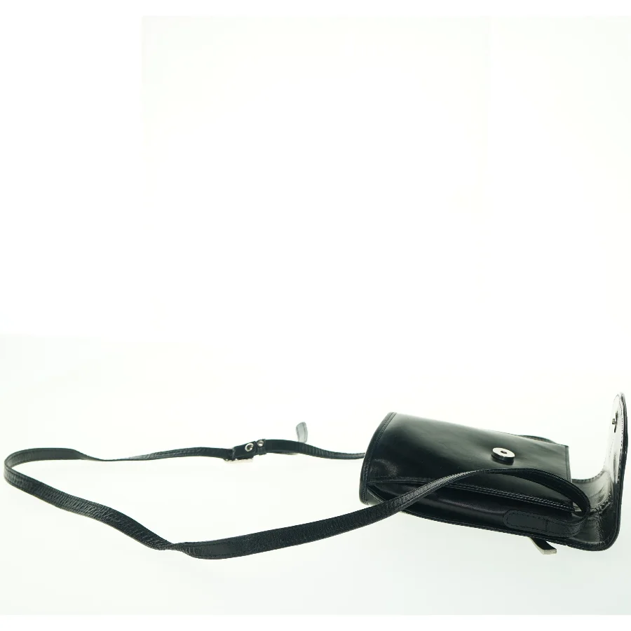 Sort læder skuldertaske fra Monroe (str. 19x18 cm)