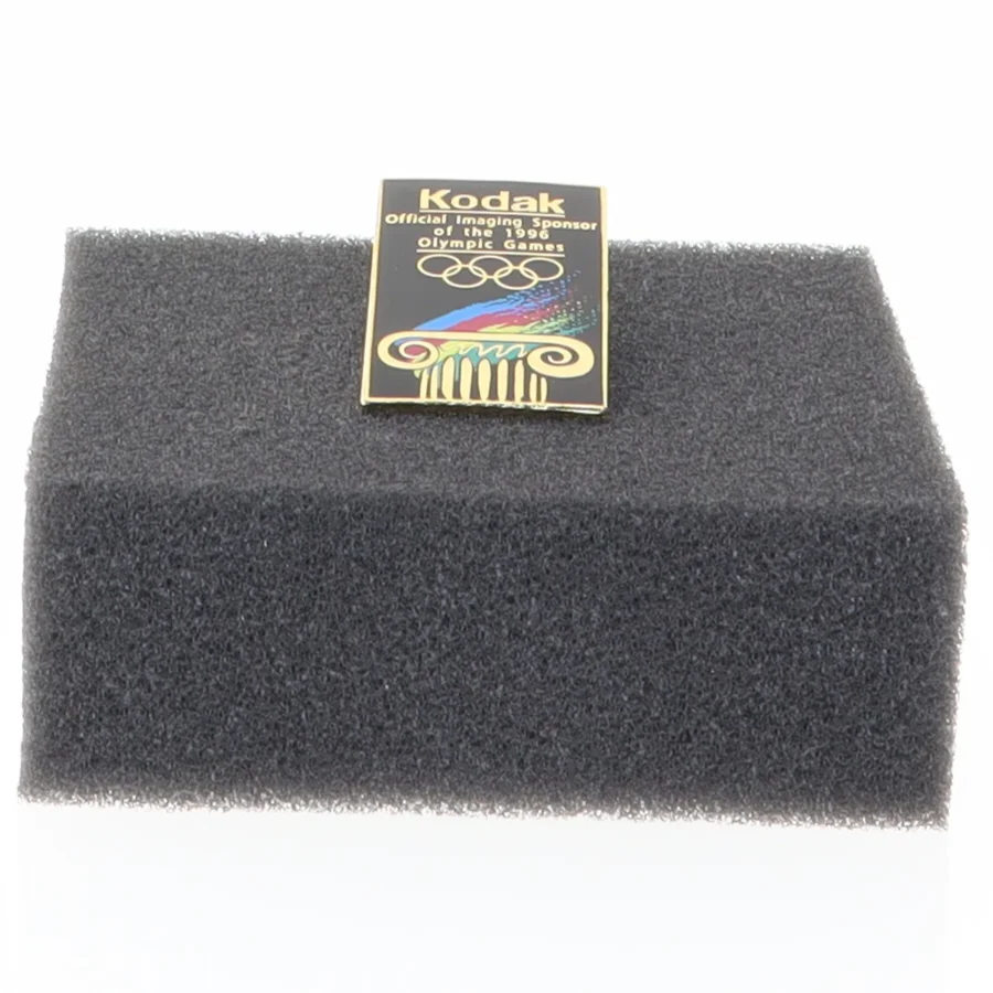 Atlanta 1996 Olympiske Lege Kodak Sponsor Pin (str. 3,5 x 2 cm)