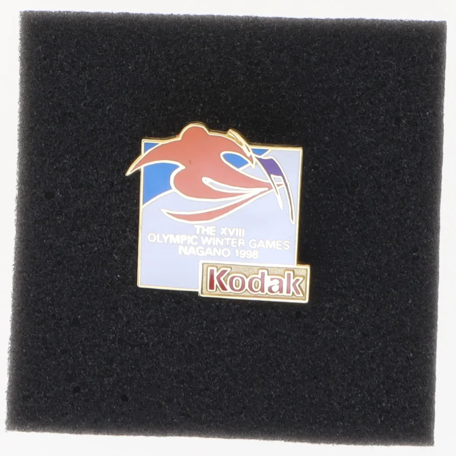 Nagano 1998 Olympiske Lege Kodak Sponsor Pin (str. 2,5 x 2,5 cm)