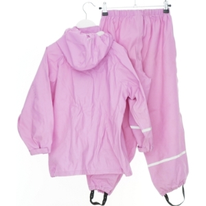 Lyserødt regnsæt fra Celavi (str. 122)