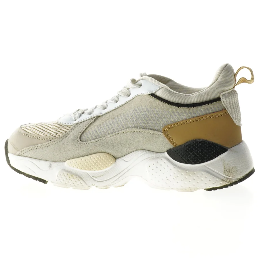 Hvide og beige sneakers fra Kool (str. 32 )