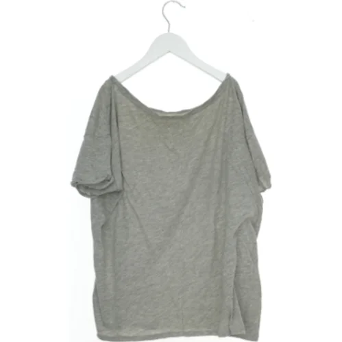 Grå T-shirt med tryk fra Esprit (str. L) 