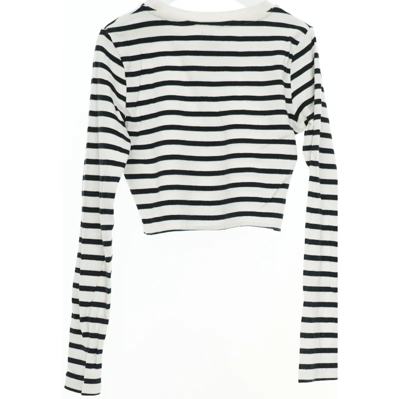 Stribet langærmet trøje fra H&M (str. 134)