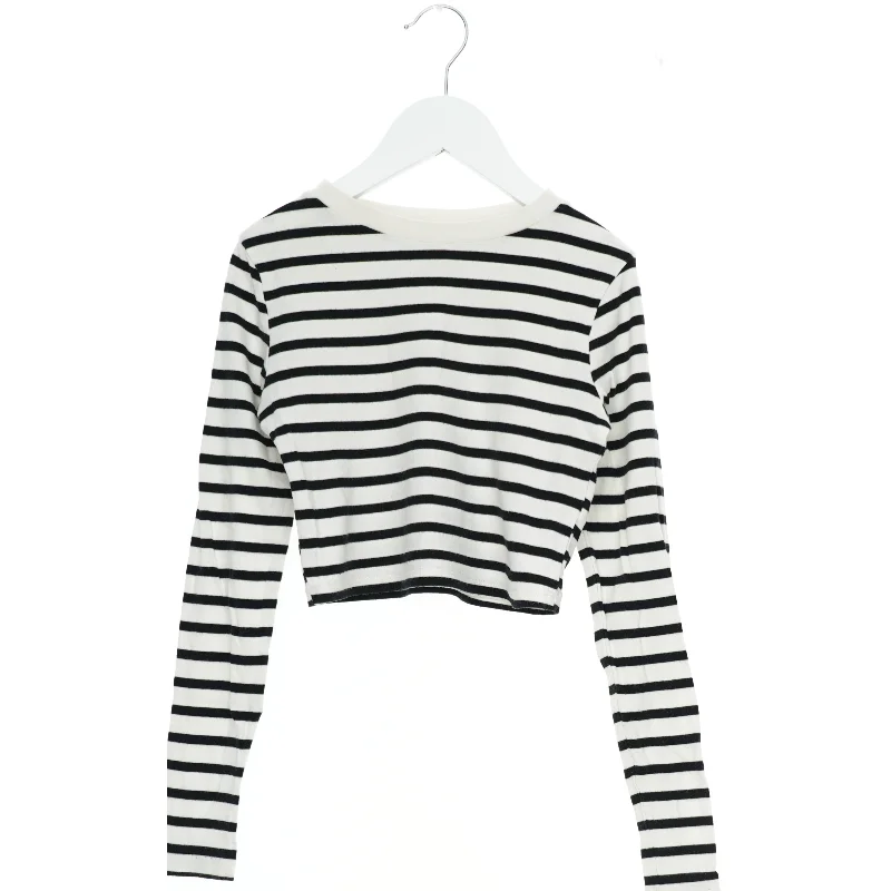 Stribet langærmet trøje fra H&M (str. 134)