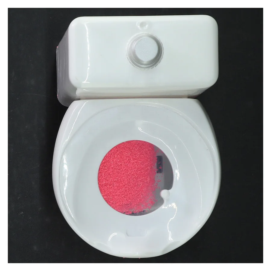 Toilet (str. 14 x. 11,5 cm)
