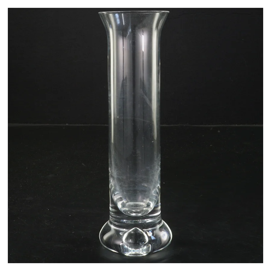 Glasvase (str. Ø 6 cm længde 20 cm)