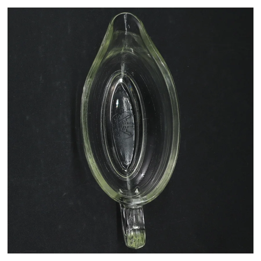 Gennemsigtig glas saucebåd fra Pyrex (str. 17 x. 7 cm)