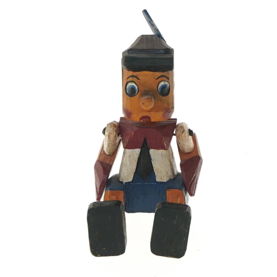 Træ model af Pinocchio (str. 18x7 cm)