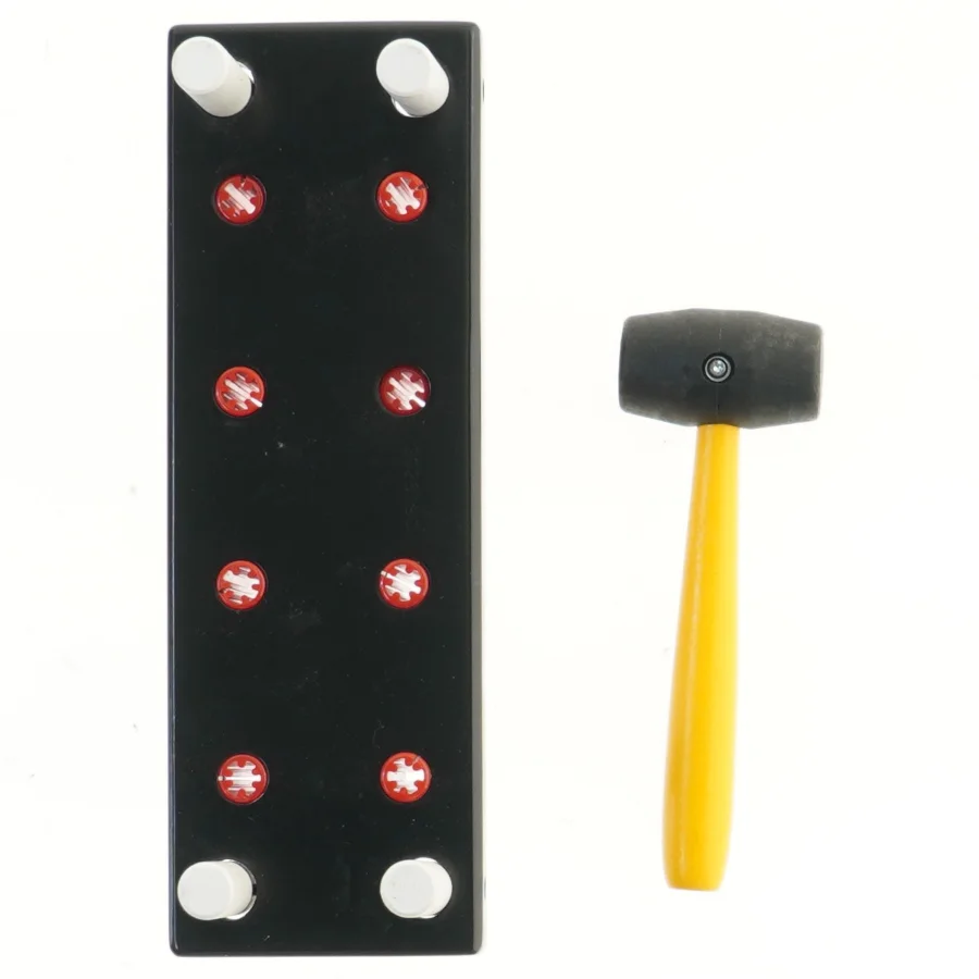 Brio bankerbræt med hammer fra Brio (str. 25x8,5 cm)