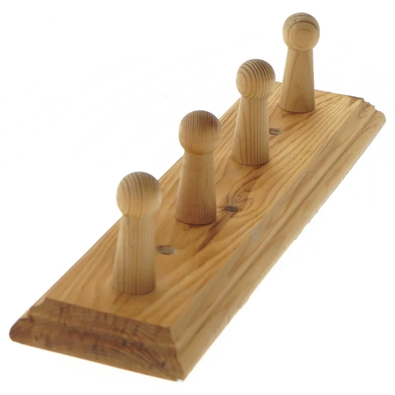 Træ knagerække (str. 26x6,5 cm)