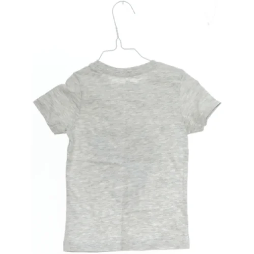 Spider-Man T-Shirt fra Marvel (str. 92)