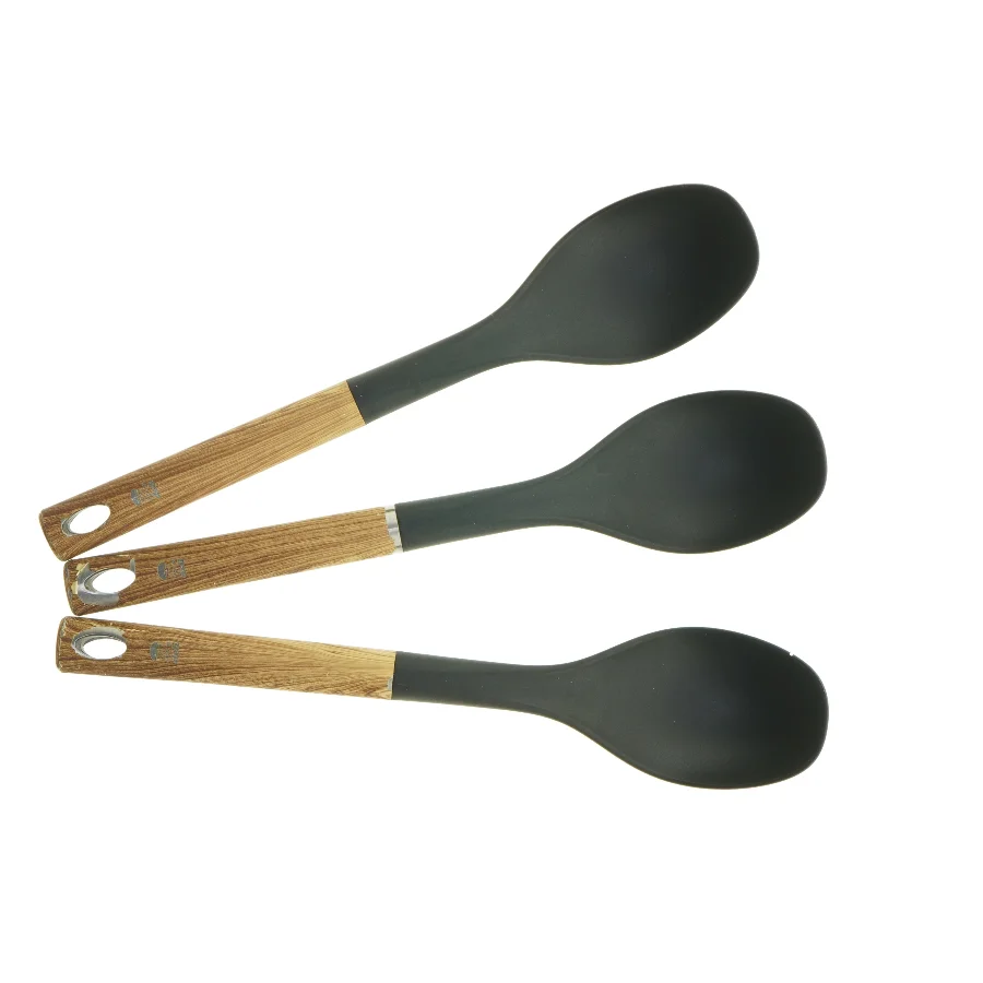 Køkkenredskaber i silikone og bambus