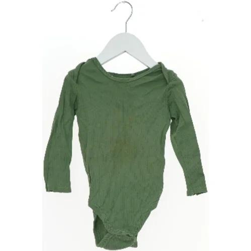 Grøn langærmet bodystocking fra Lupilu (str. 92)