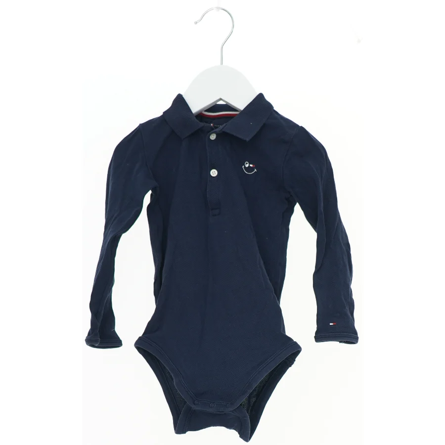 Langærmet bodystocking med krave fra Tommy Hilfiger (str. 86)