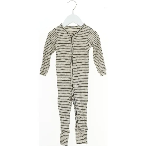 Stribet heldragt til børn (str. 80)