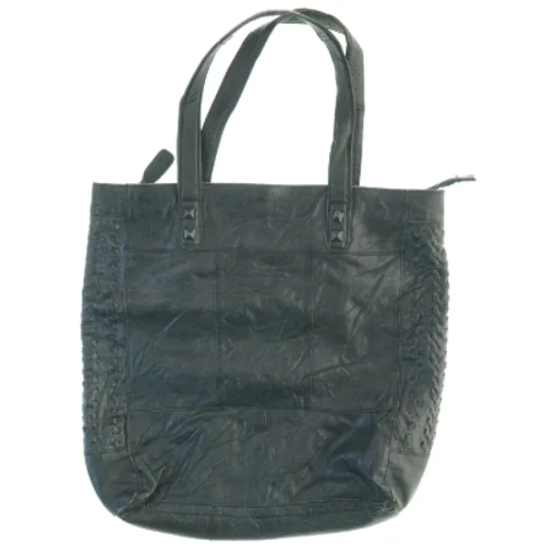 Sort skuldertaske i læder fra Dixie (str. 44 x 43 cm)