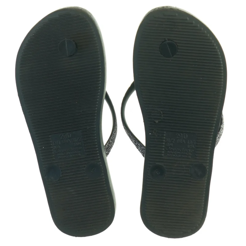 Sorte flip-flops med glitter fra Ipanema (str. 31)
