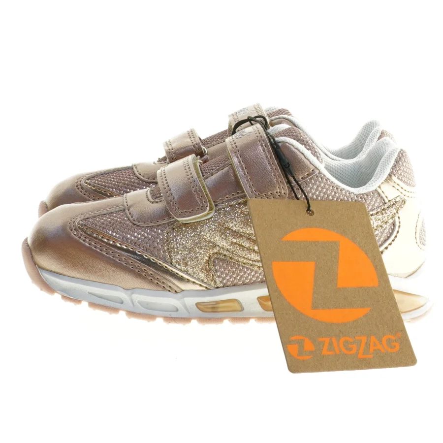 Nye Børnesko med velcro og glimmer fra ZigZag (str. 28)