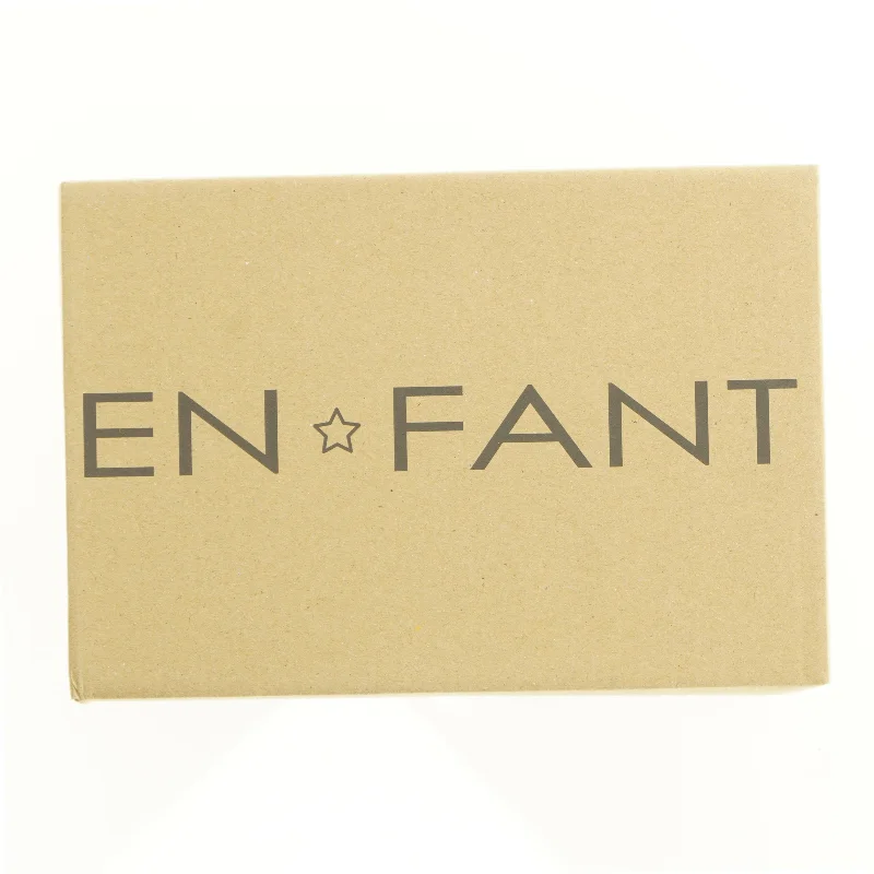 Sko fra Enfant (str. 28)