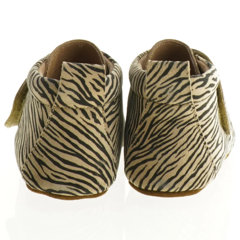 Sko fra Enfant (str. 28)