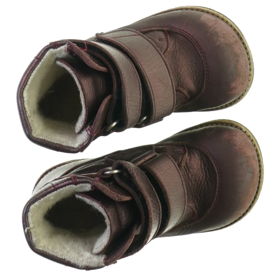 Sko fra Angulus (str. 25)