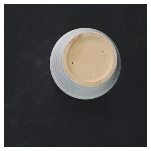 Lille hvid vase (str. 6x7 cm)