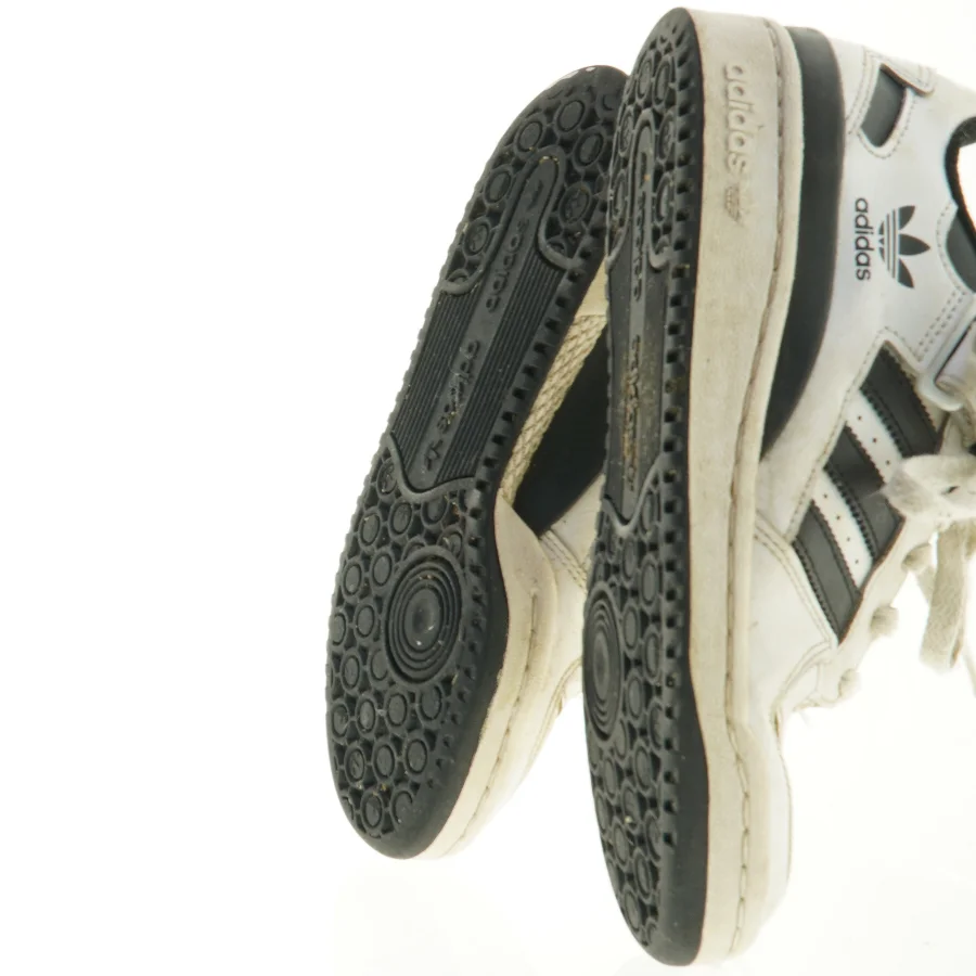 Adidas Sneakers (str. 40)