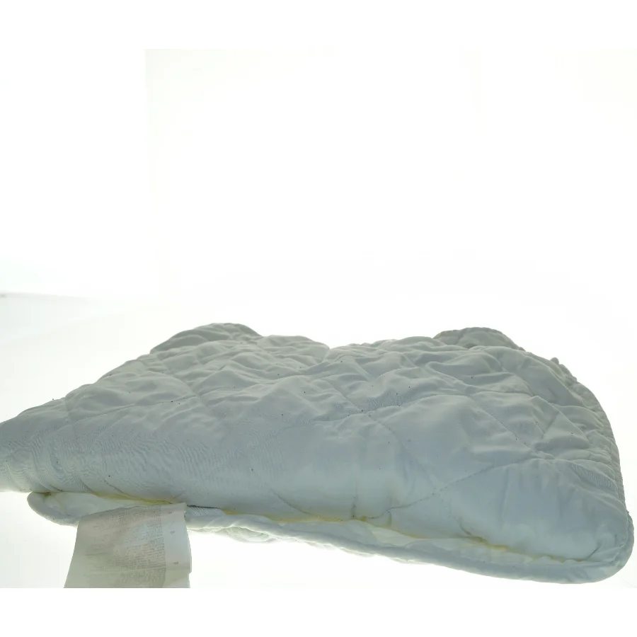 Quiltet tæppe fra Jysk (str. 190 x 80 cm)