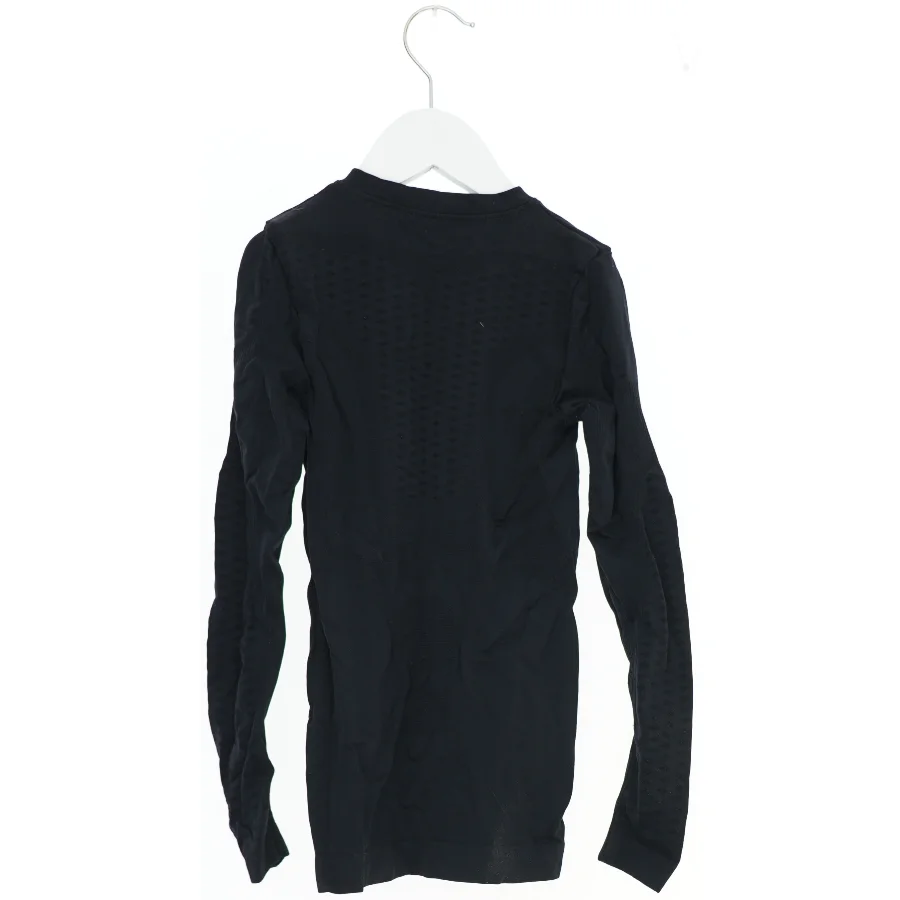 Langærmet sort trøje fra Graffiti (str. 134)