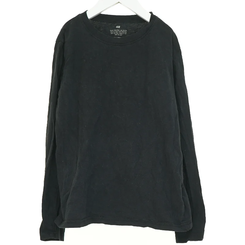 Bluse fra H&M (str. 146 cm)