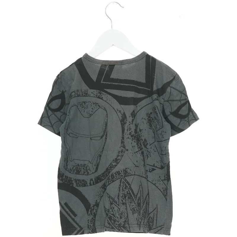 T-Shirt fra Next (str. 116 cm)