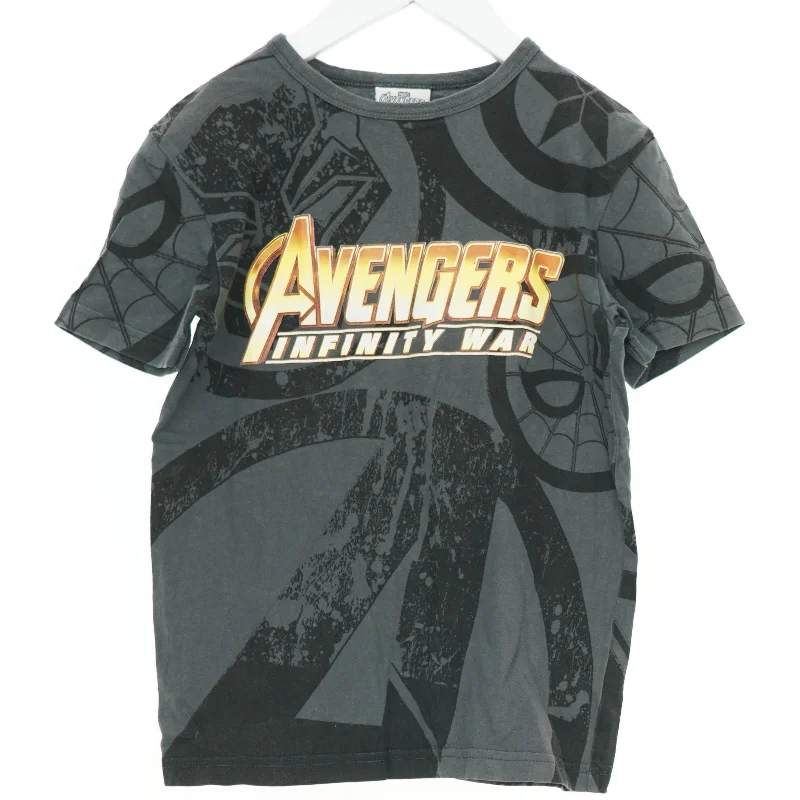 T-Shirt fra Next (str. 116 cm)