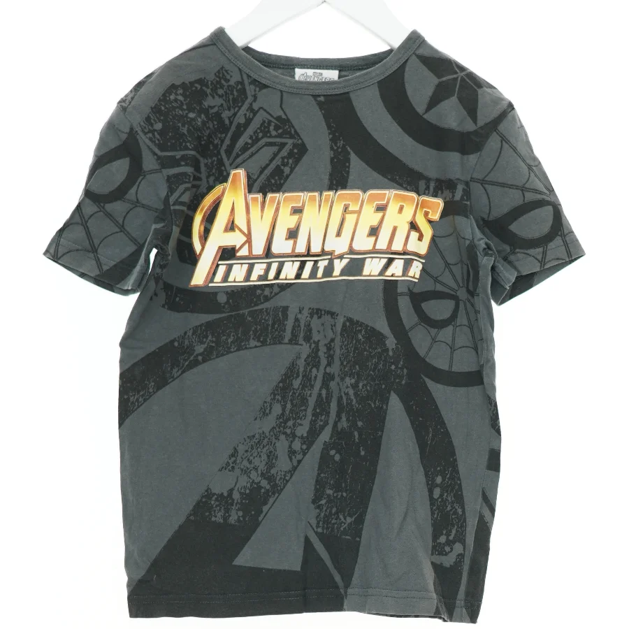 T-Shirt fra Next (str. 116 cm)