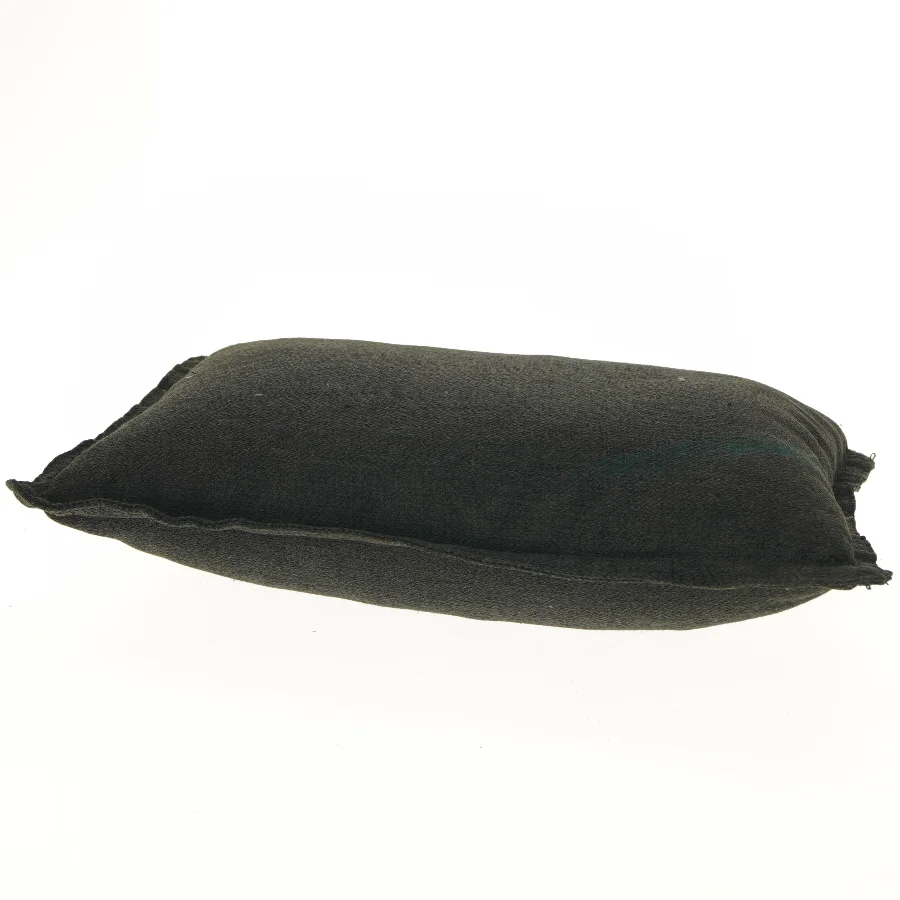 Dekorativ pude (str. 39x28 cm)