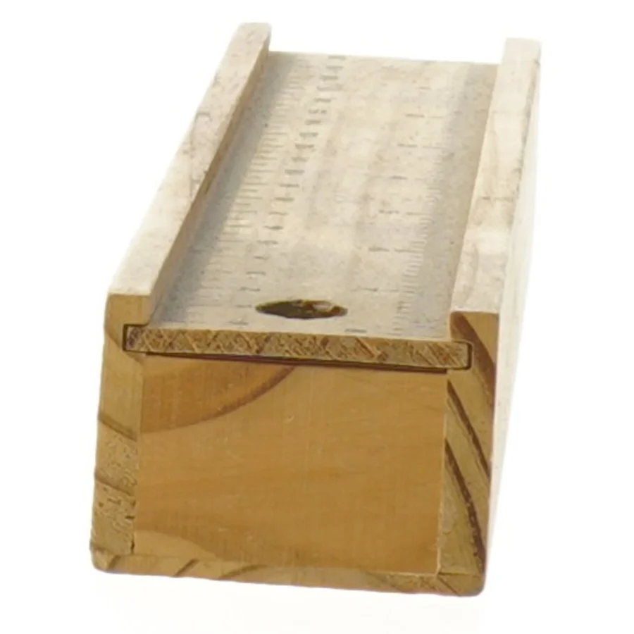 Træ lineal med holder (str. 20 cm)