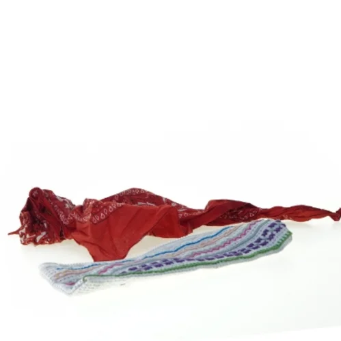 Penalhus og bandana (str. 26 cm)