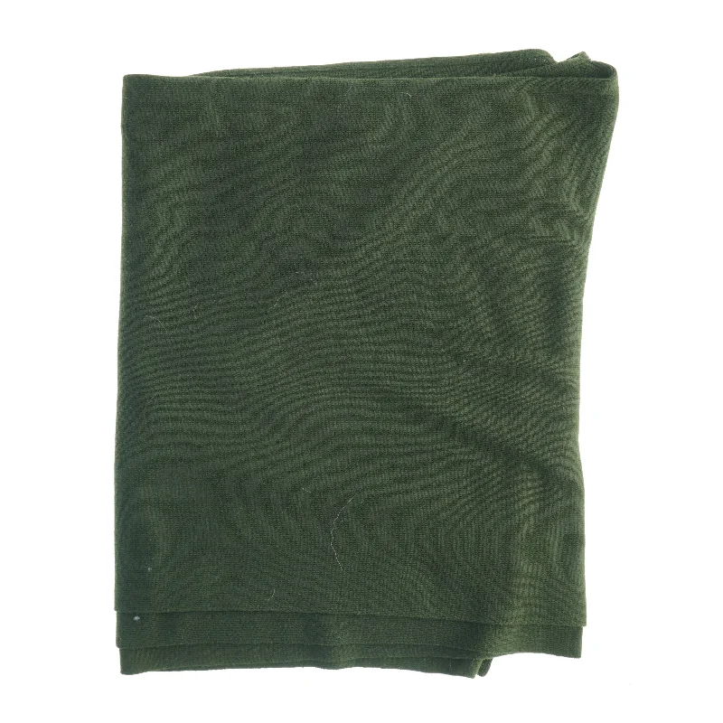 Grønt sjal af mærket Izi (str. 78,5 x, 103 cm)