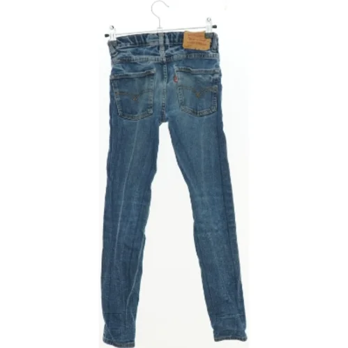 Jeans fra Levis (str. 140 cm)