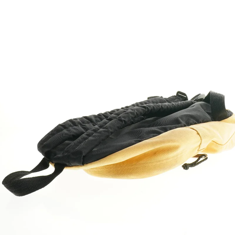 Eastpak Rygsæk (str. 37 x 31 cm)