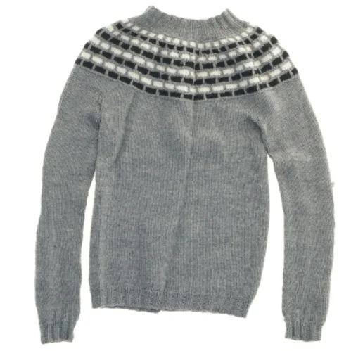 Strikket sweater med mønster (str. Bryst 30 cm længde 47 cm armlængde 50 cm)